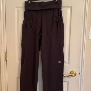 Women’s Helly Hansen Athletic Pants Sz L